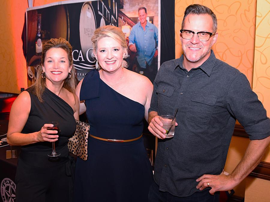 2019 Taste – Benefiting the United Way | San Marcos, TX | Amy Kennedy, Michelle Harper and Mark Kennedy | Photo by Lance Winter