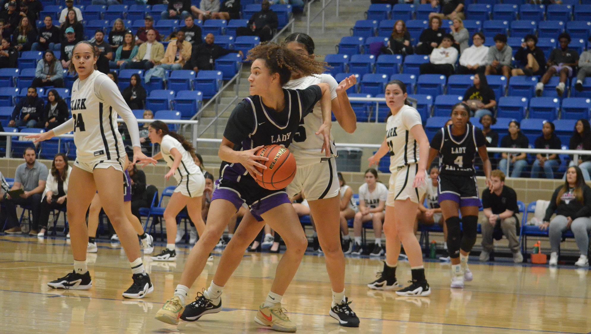 Lady Rattlers fall to defending state champion Clark
