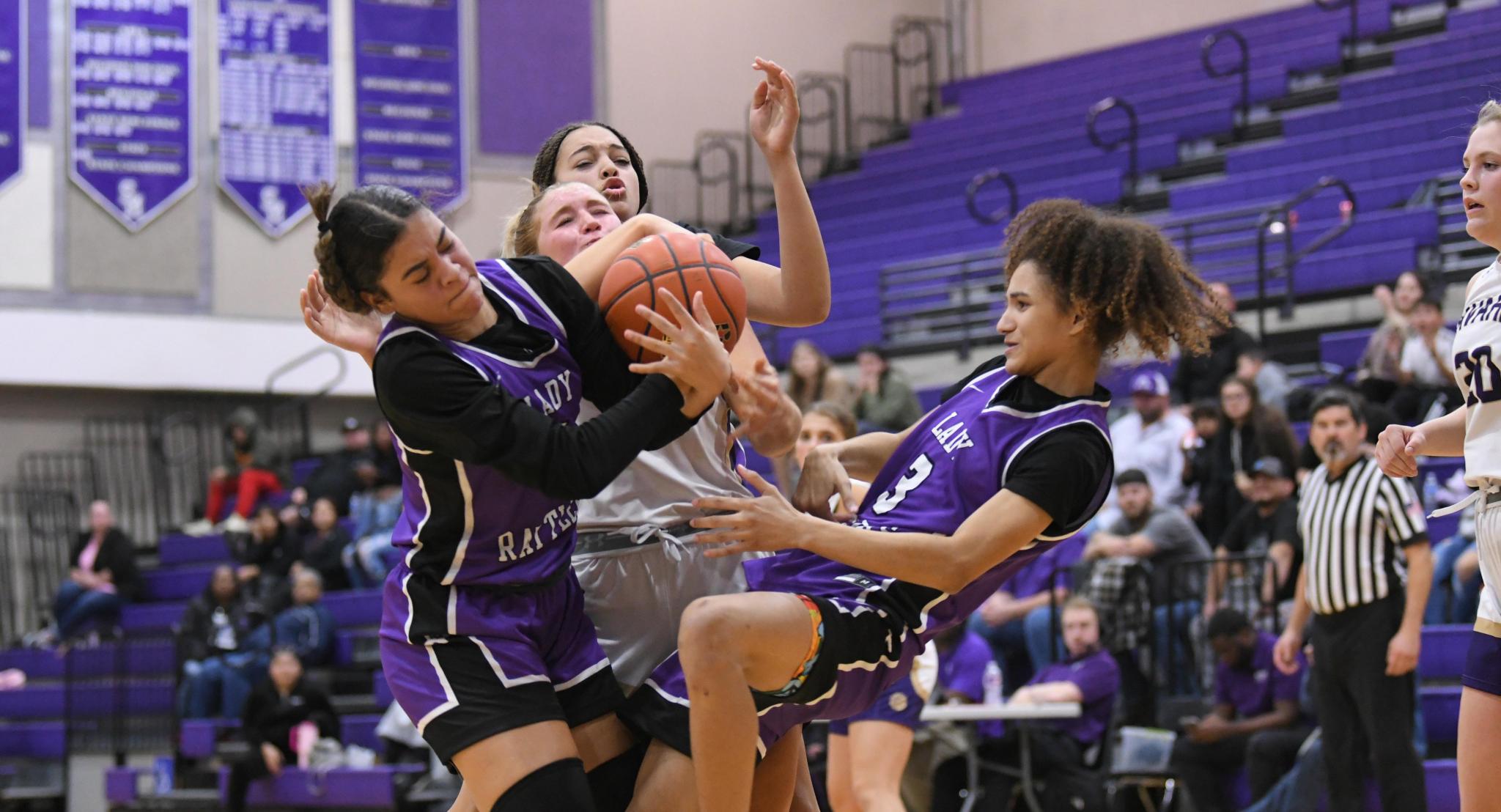 Lady Rattlers team chemistry leads to success during non-district play